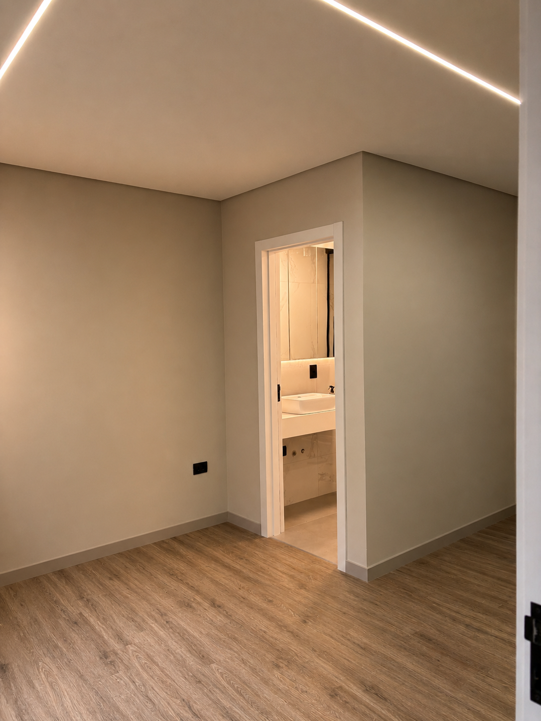 Casa 106m² (Rebocada) Curitiba/Butiatuvinha-PR